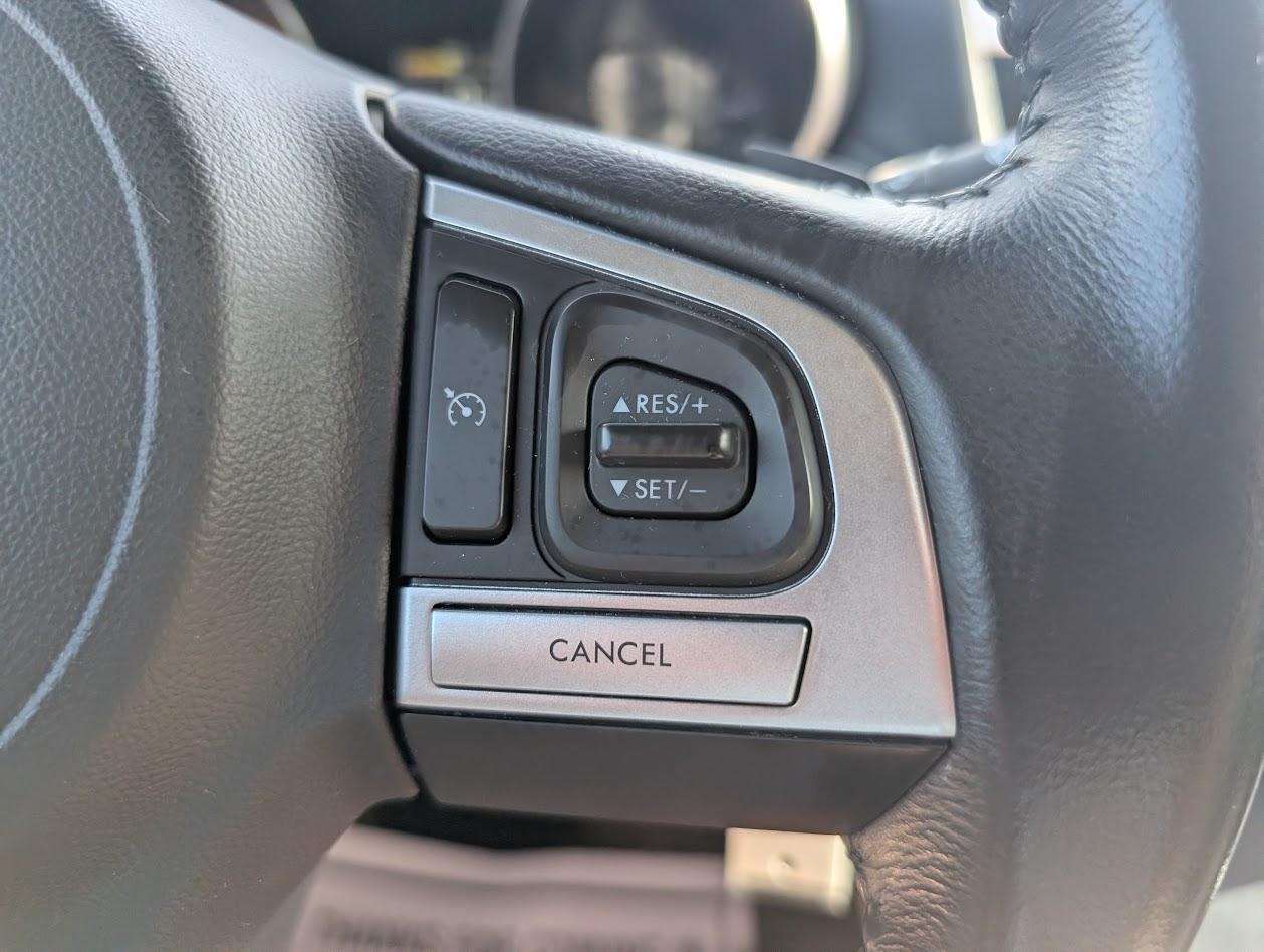 Subaru Legacy 3.6R Limited 2015