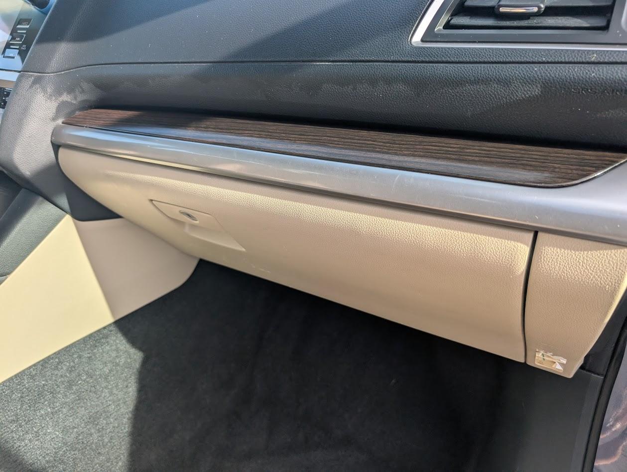 Subaru Legacy 3.6R Limited 2015