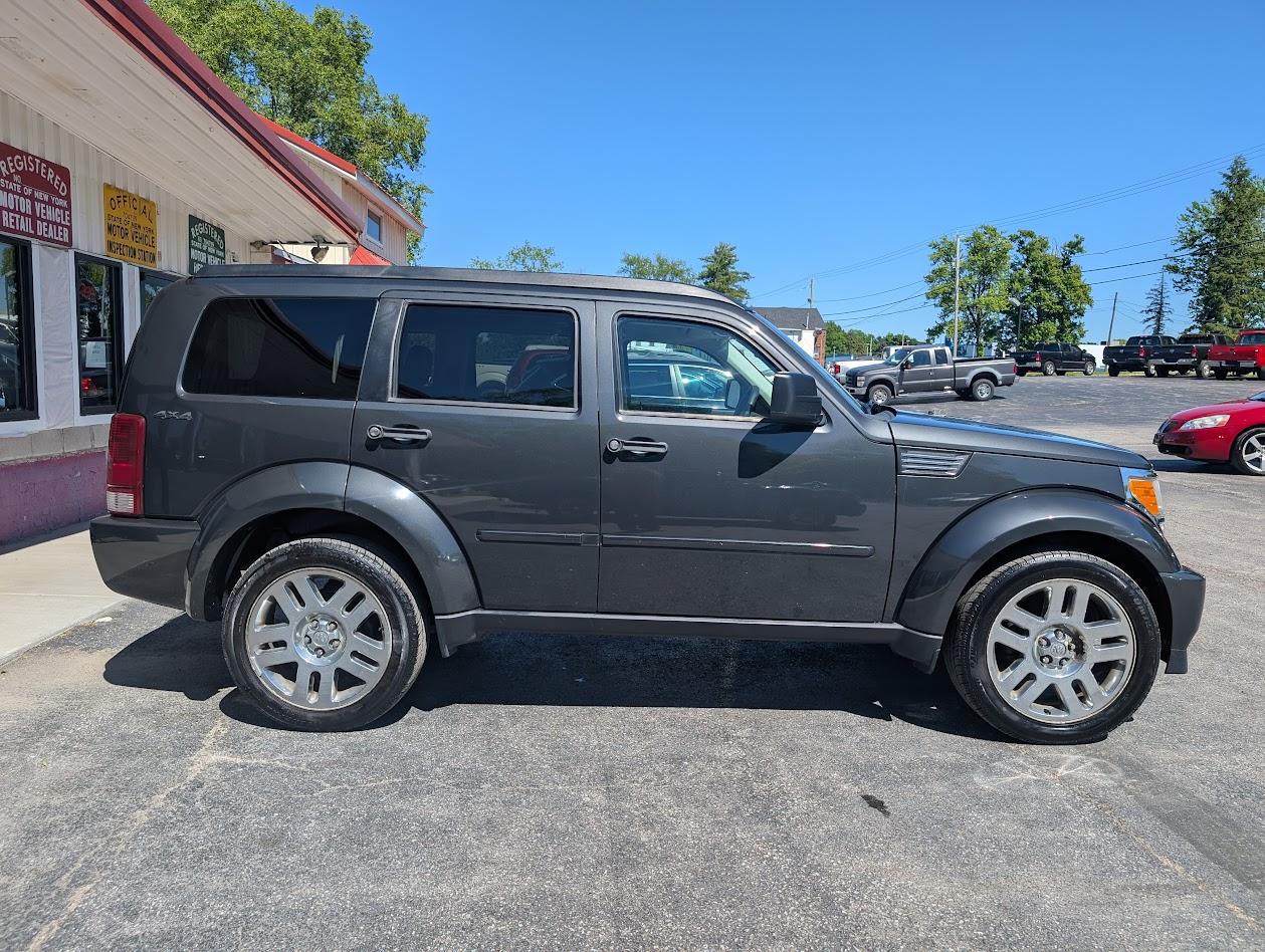 Dodge Nitro SE 4WD 2010