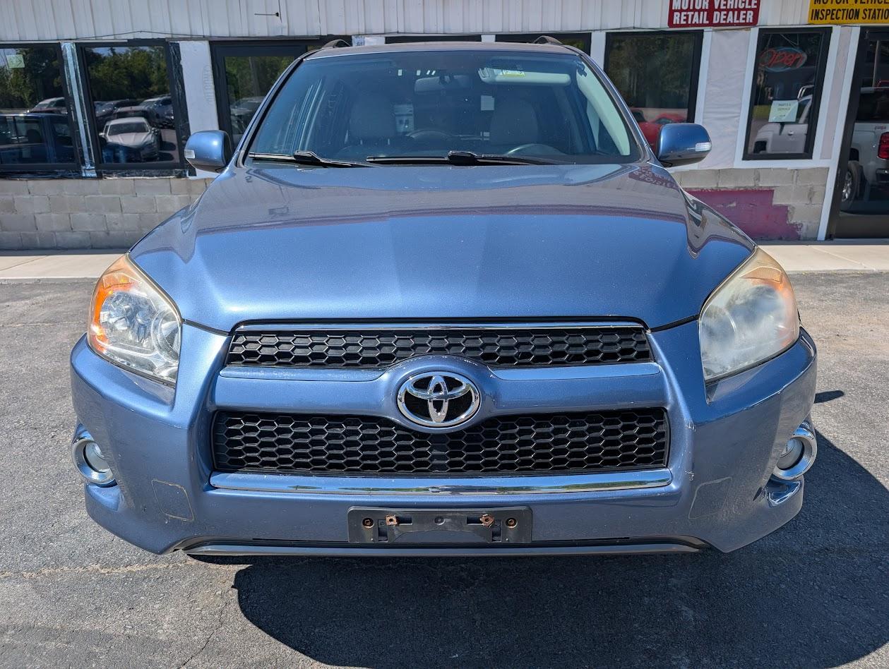 Toyota RAV4 Limited I4 4WD 2010