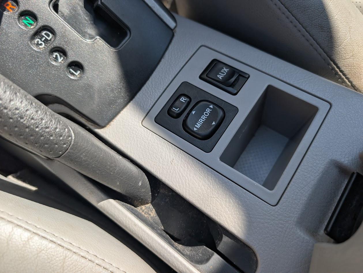 Toyota RAV4 Limited I4 4WD 2010