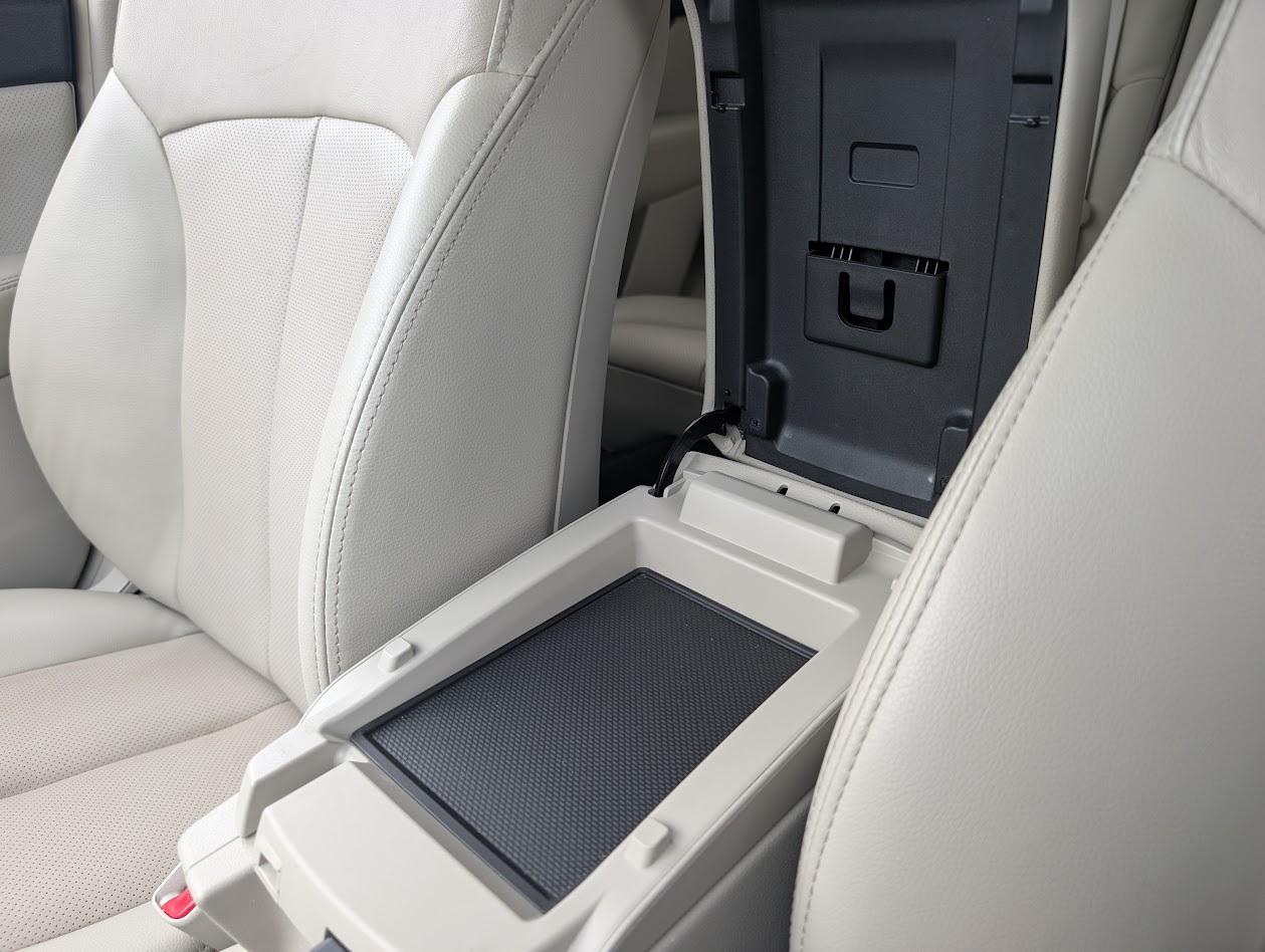 Subaru Outback 2.5i Limited 2014