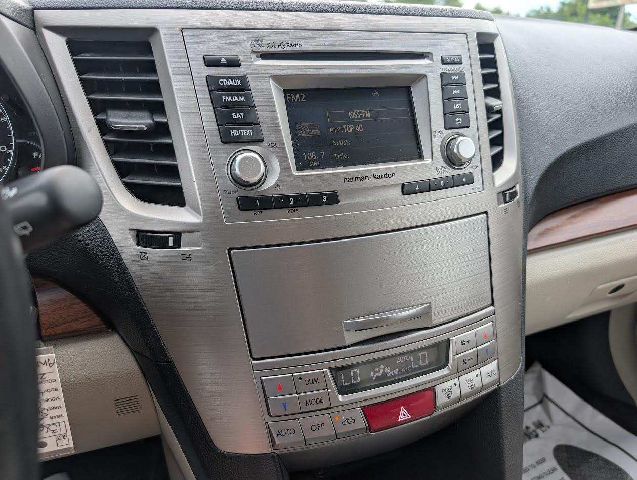 Subaru Outback 2.5i Limited 2014