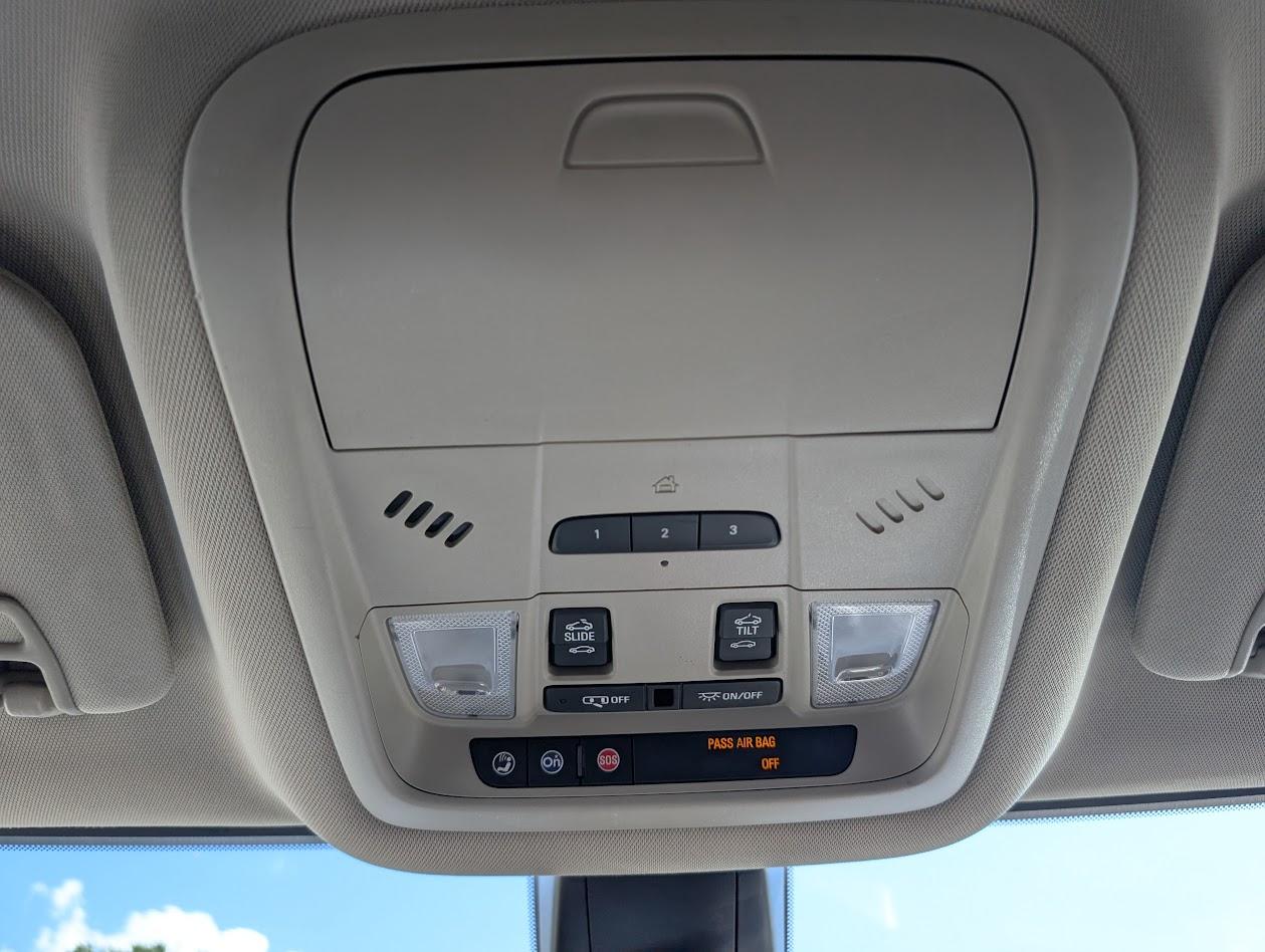 GMC Acadia Denali AWD 2017