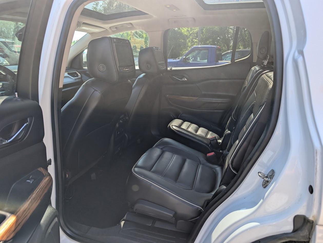 GMC Acadia Denali AWD 2017
