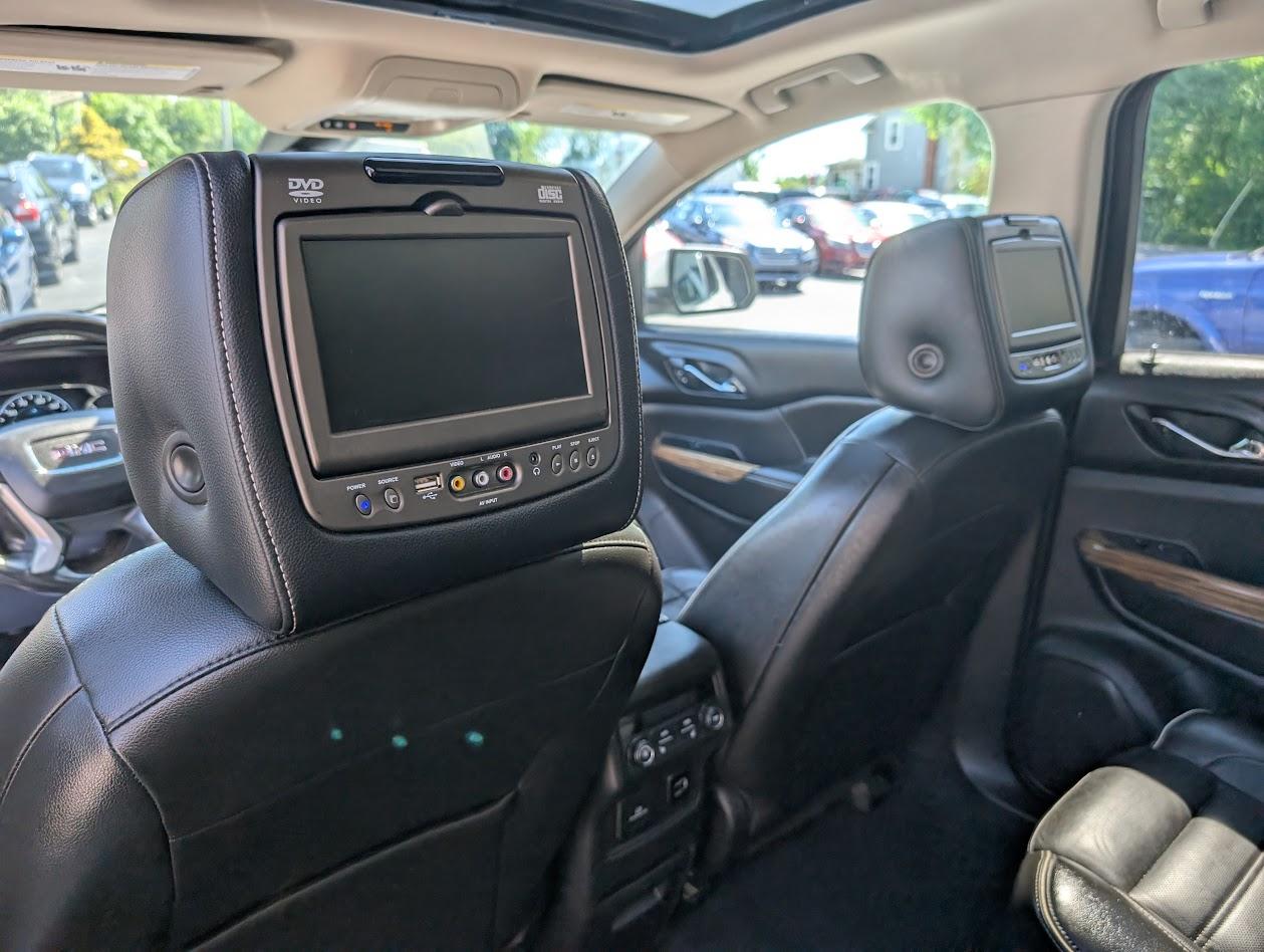 GMC Acadia Denali AWD 2017