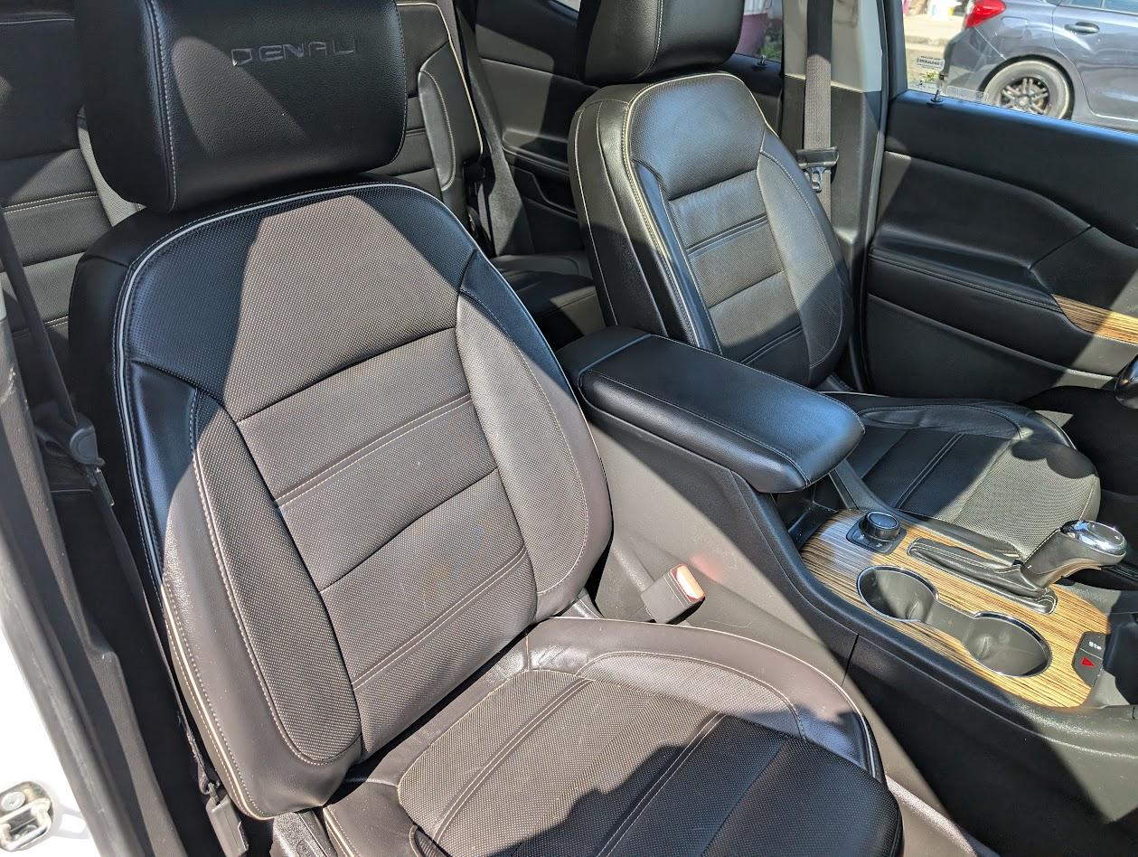 GMC Acadia Denali AWD 2017