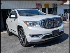 2017 GMC Acadia 