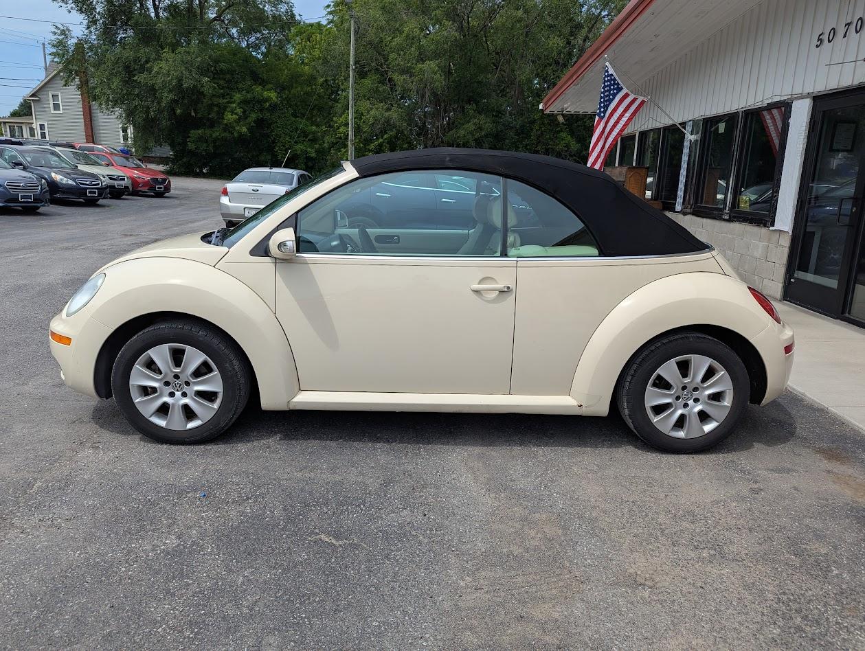 Volkswagen New Beetle 2.5L PZEV Convertible 2006