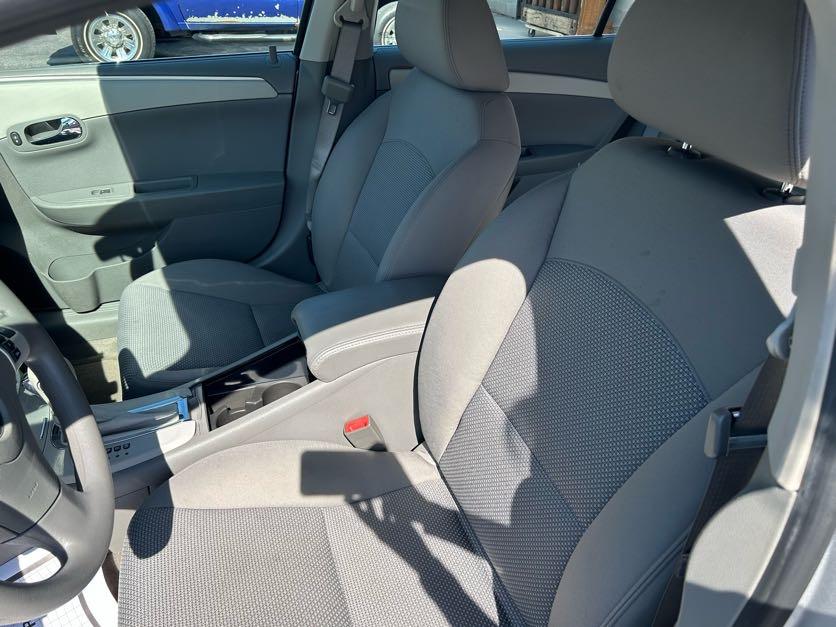 Chevrolet Malibu 1LT 2011