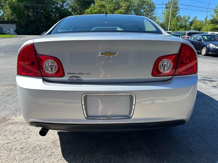 Chevrolet Malibu 1LT 2011
