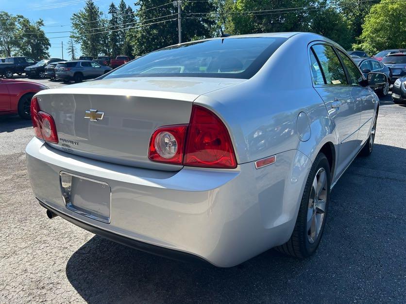 Chevrolet Malibu 1LT 2011