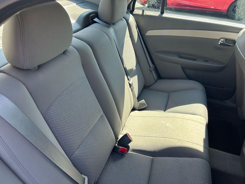 Chevrolet Malibu 1LT 2011