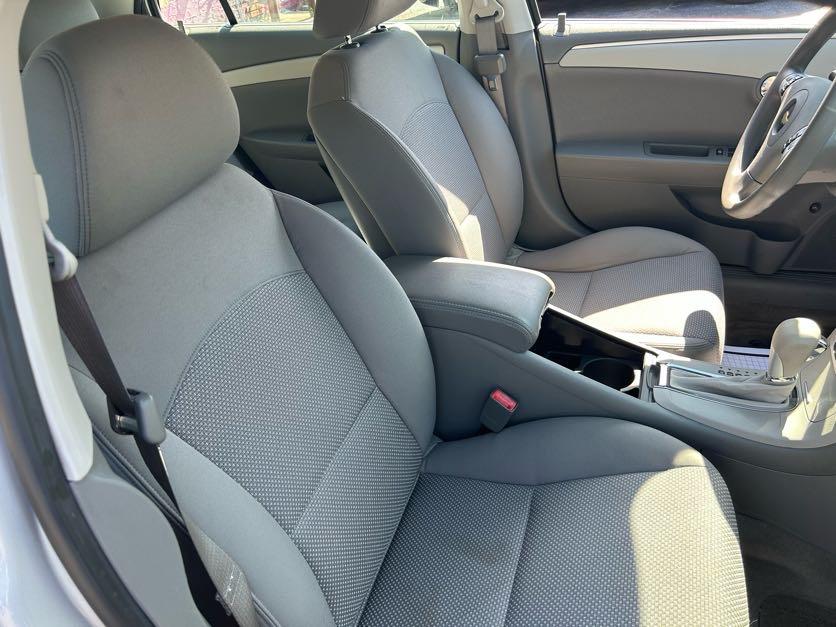 Chevrolet Malibu 1LT 2011