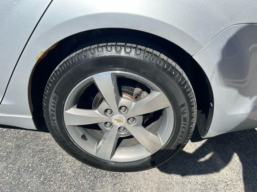 Chevrolet Malibu 1LT 2011