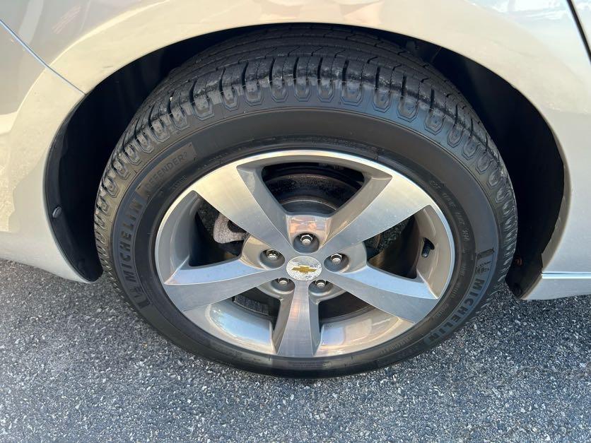 Chevrolet Malibu 1LT 2011