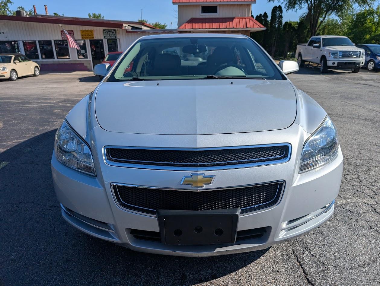 Chevrolet Malibu 1LT 2011