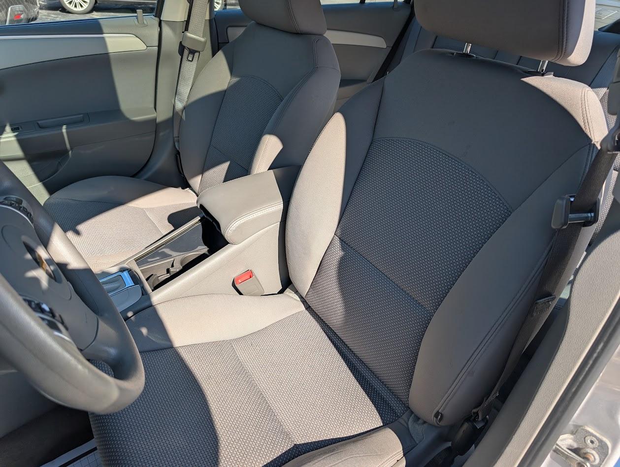 Chevrolet Malibu 1LT 2011