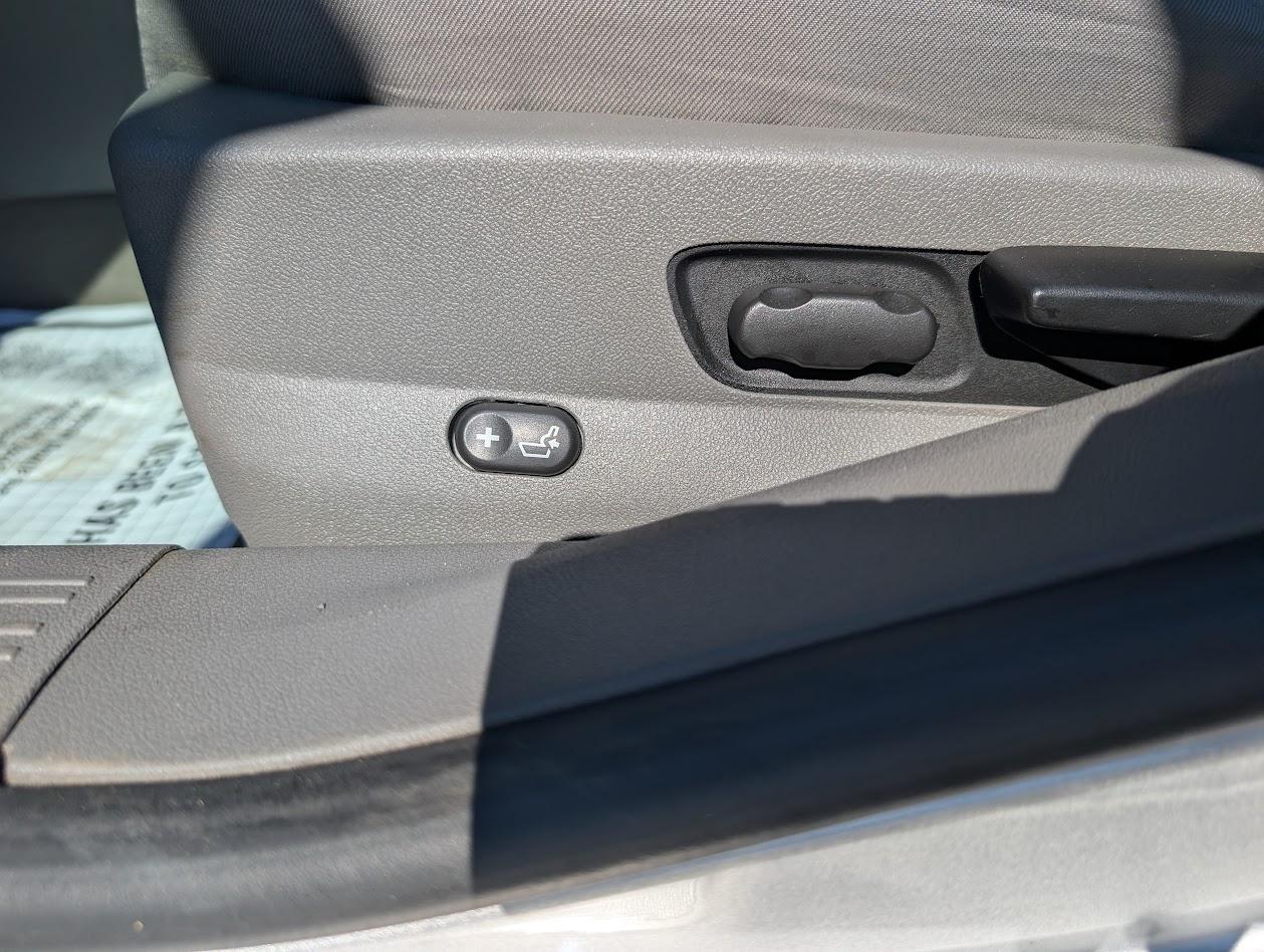 Chevrolet Malibu 1LT 2011