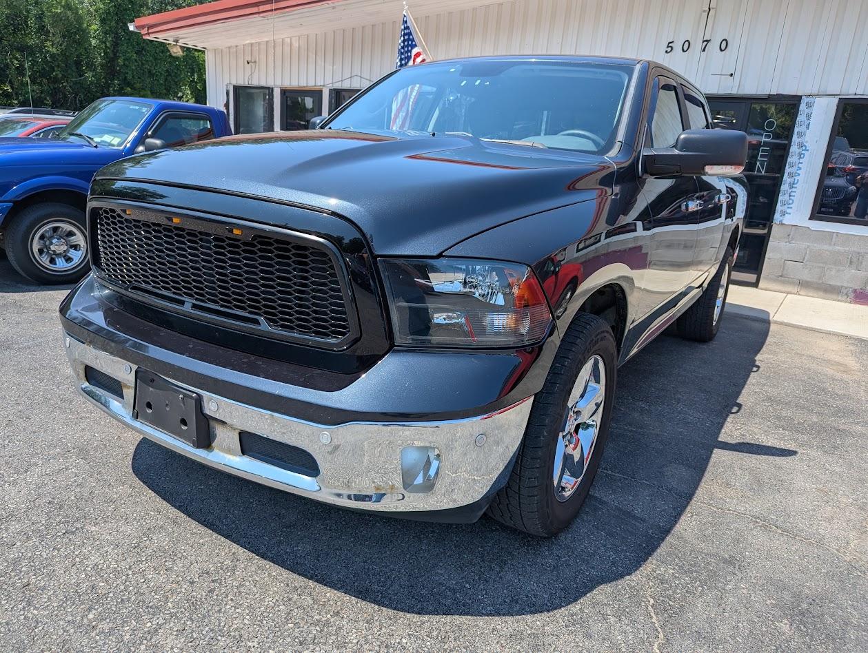 RAM 1500 SLT Crew Cab SWB 4WD 2014