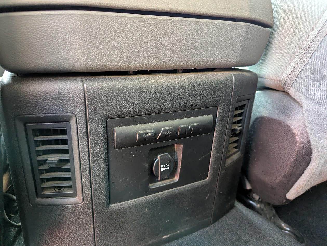 RAM 1500 SLT Crew Cab SWB 4WD 2014