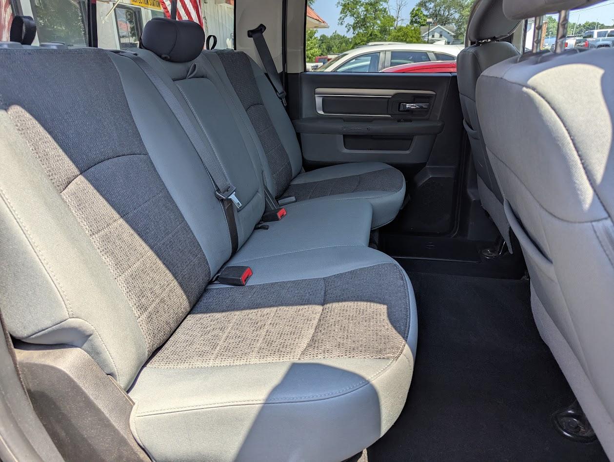 RAM 1500 SLT Crew Cab SWB 4WD 2014