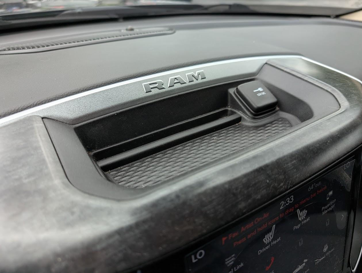 RAM 1500 Big Horn Crew Cab SWB 4WD 2019