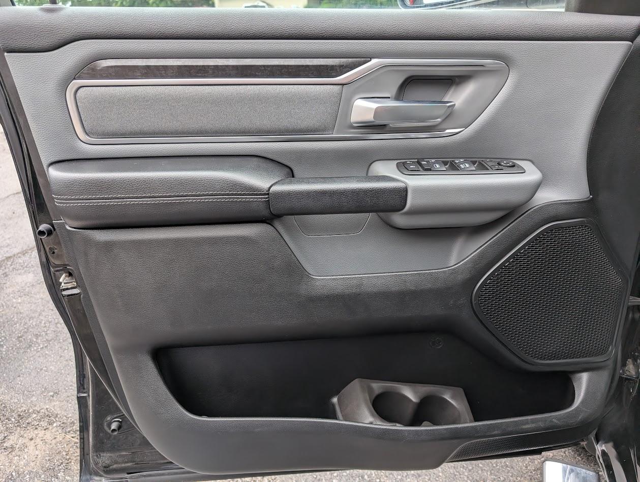 RAM 1500 Big Horn Crew Cab SWB 4WD 2019