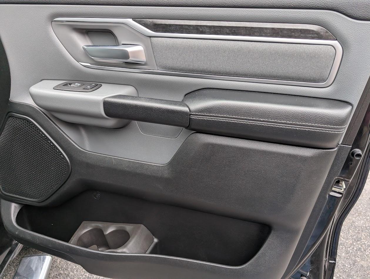 RAM 1500 Big Horn Crew Cab SWB 4WD 2019