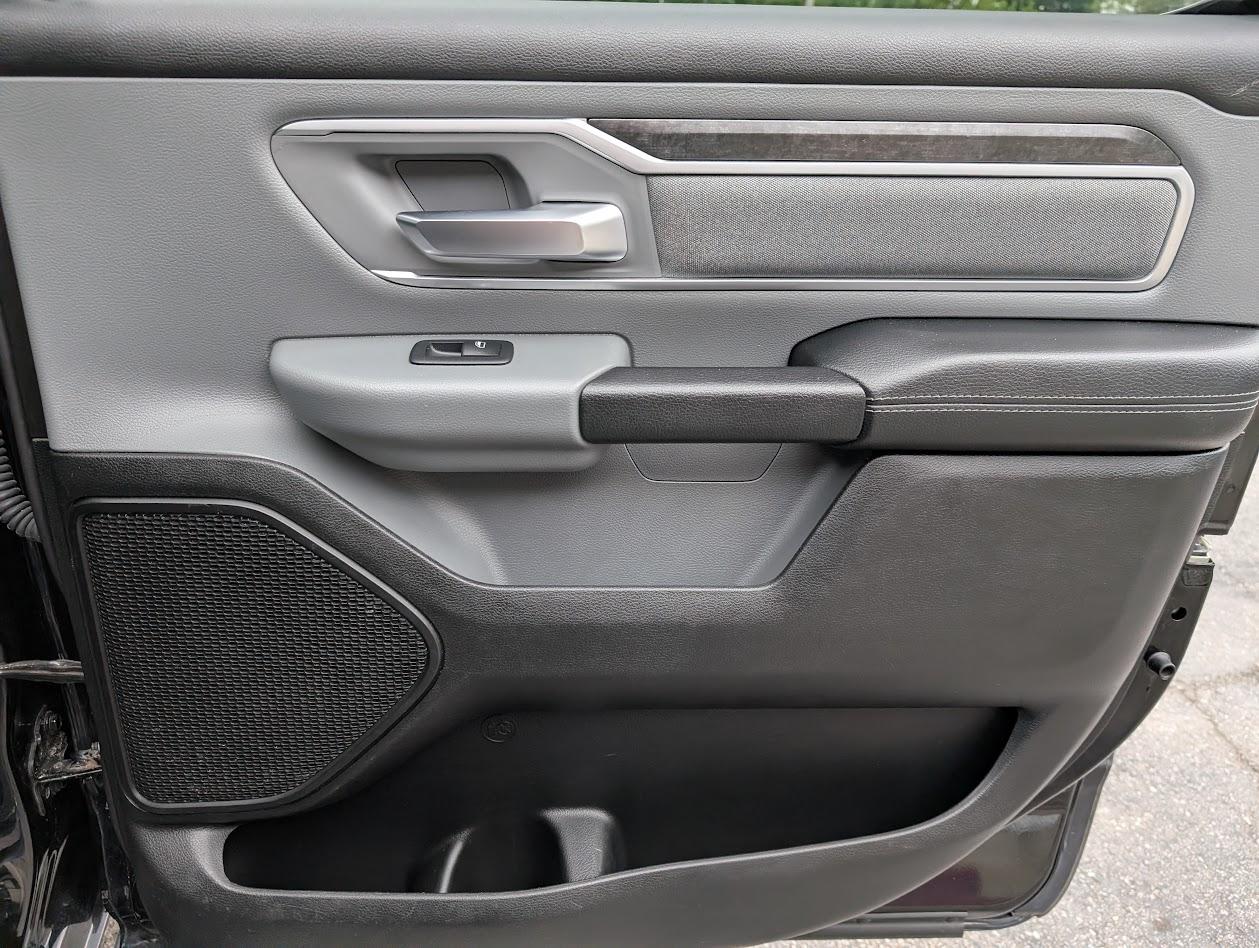 RAM 1500 Big Horn Crew Cab SWB 4WD 2019