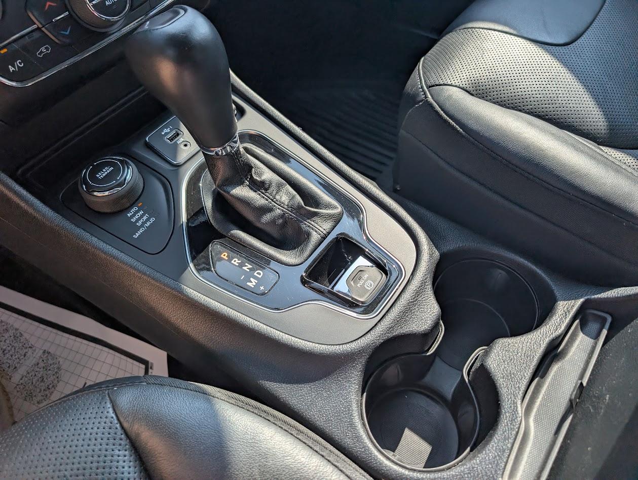 Jeep Cherokee Limited 4WD 2020