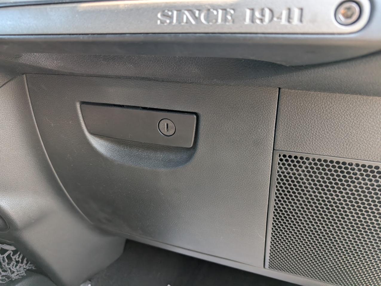 Jeep Wrangler Unlimited Sport 4WD 2015