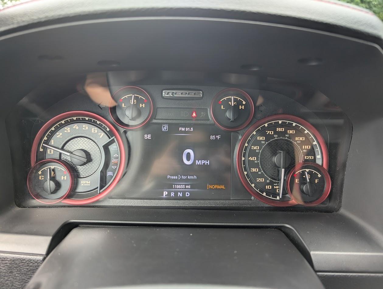 RAM 1500 Rebel Crew Cab SWB 4WD 2016