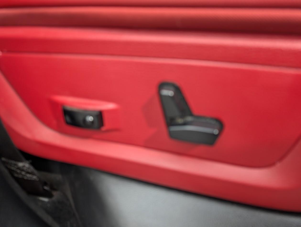 RAM 1500 Rebel Crew Cab SWB 4WD 2016