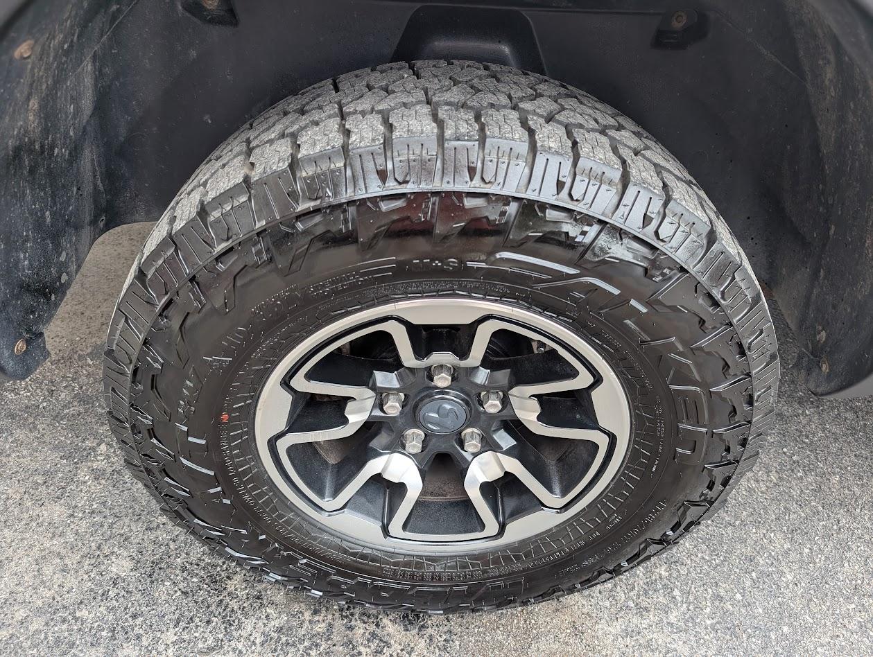 RAM 1500 Rebel Crew Cab SWB 4WD 2016