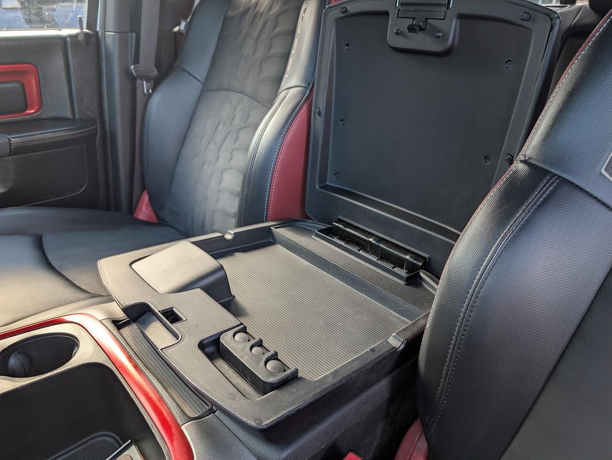 RAM 1500 Rebel Crew Cab SWB 4WD 2016