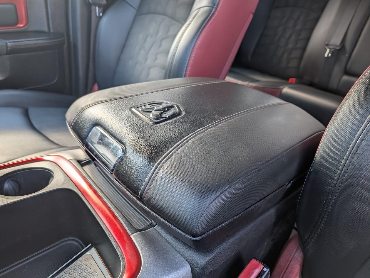RAM 1500 Rebel Crew Cab SWB 4WD 2016
