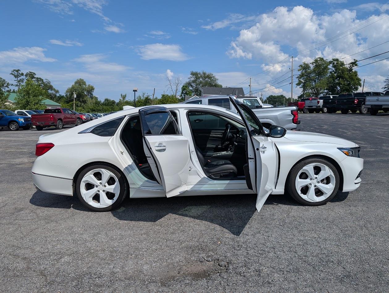 Honda Accord Touring CVT 2018