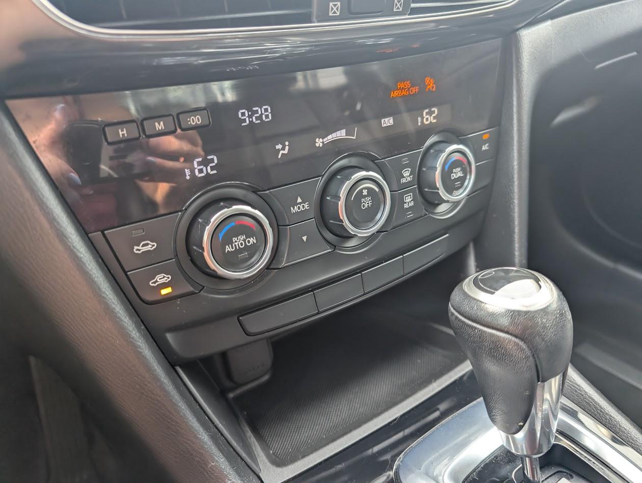 Mazda MAZDA6 i Touring 2014