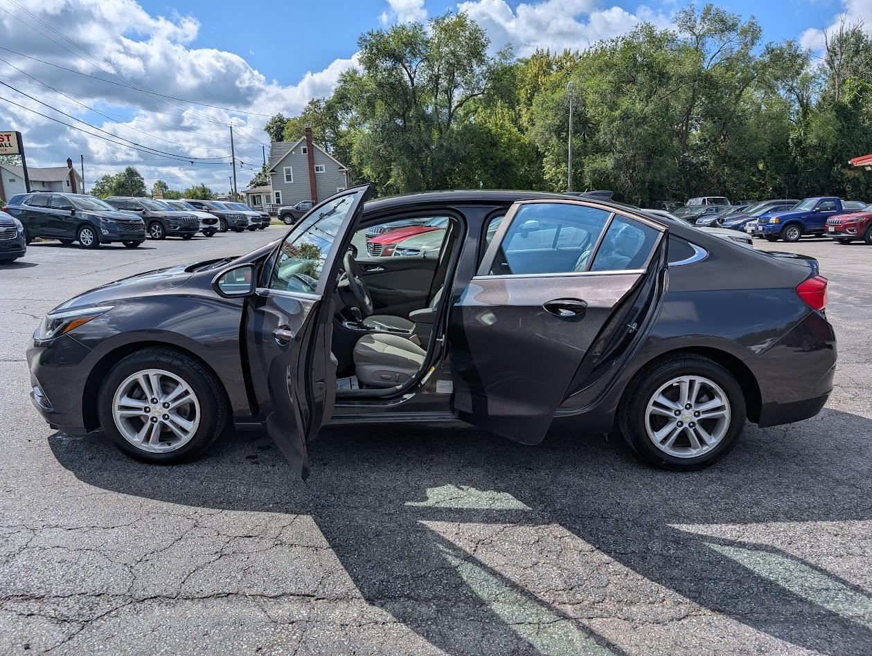 Chevrolet Cruze LT Auto 2017