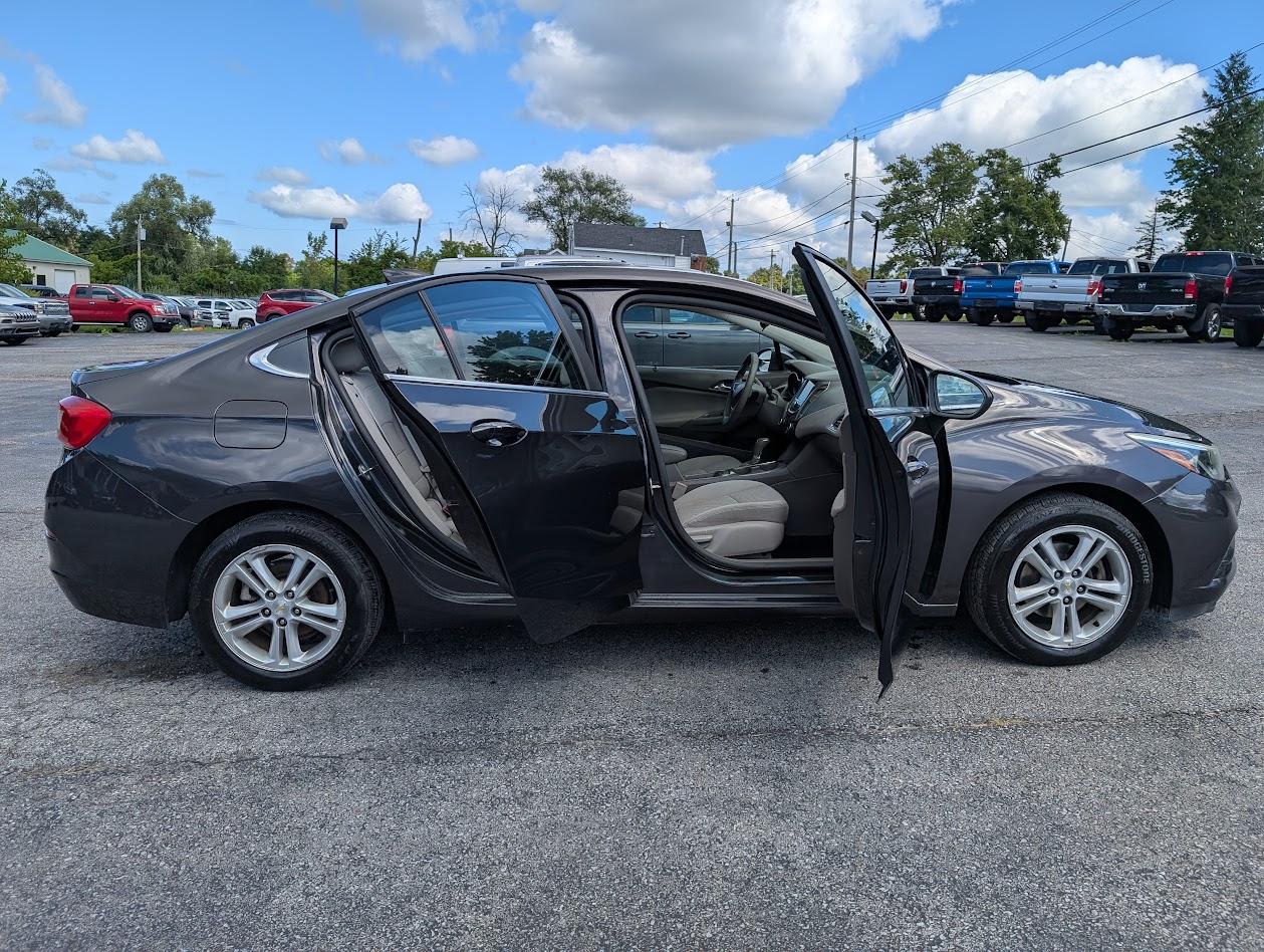 Chevrolet Cruze LT Auto 2017