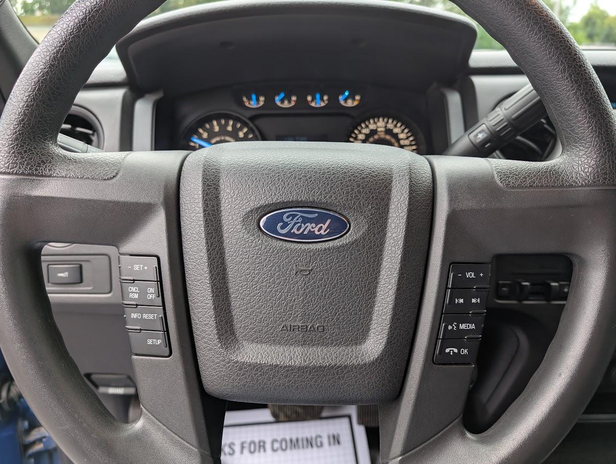 Ford F-150 STX SuperCrew 4WD 2014