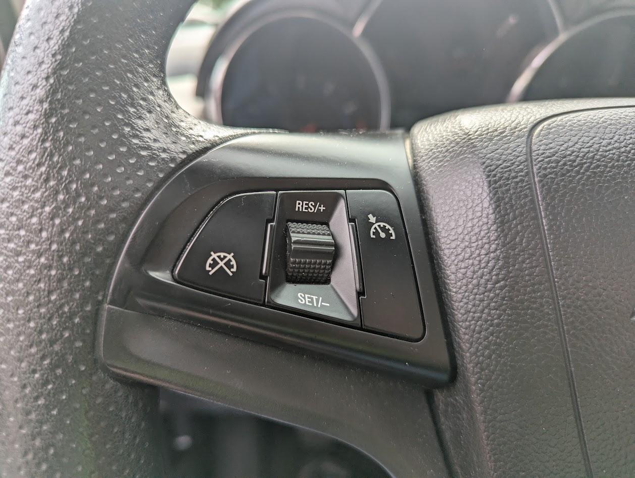 Chevrolet Cruze 1LT Manual 2015