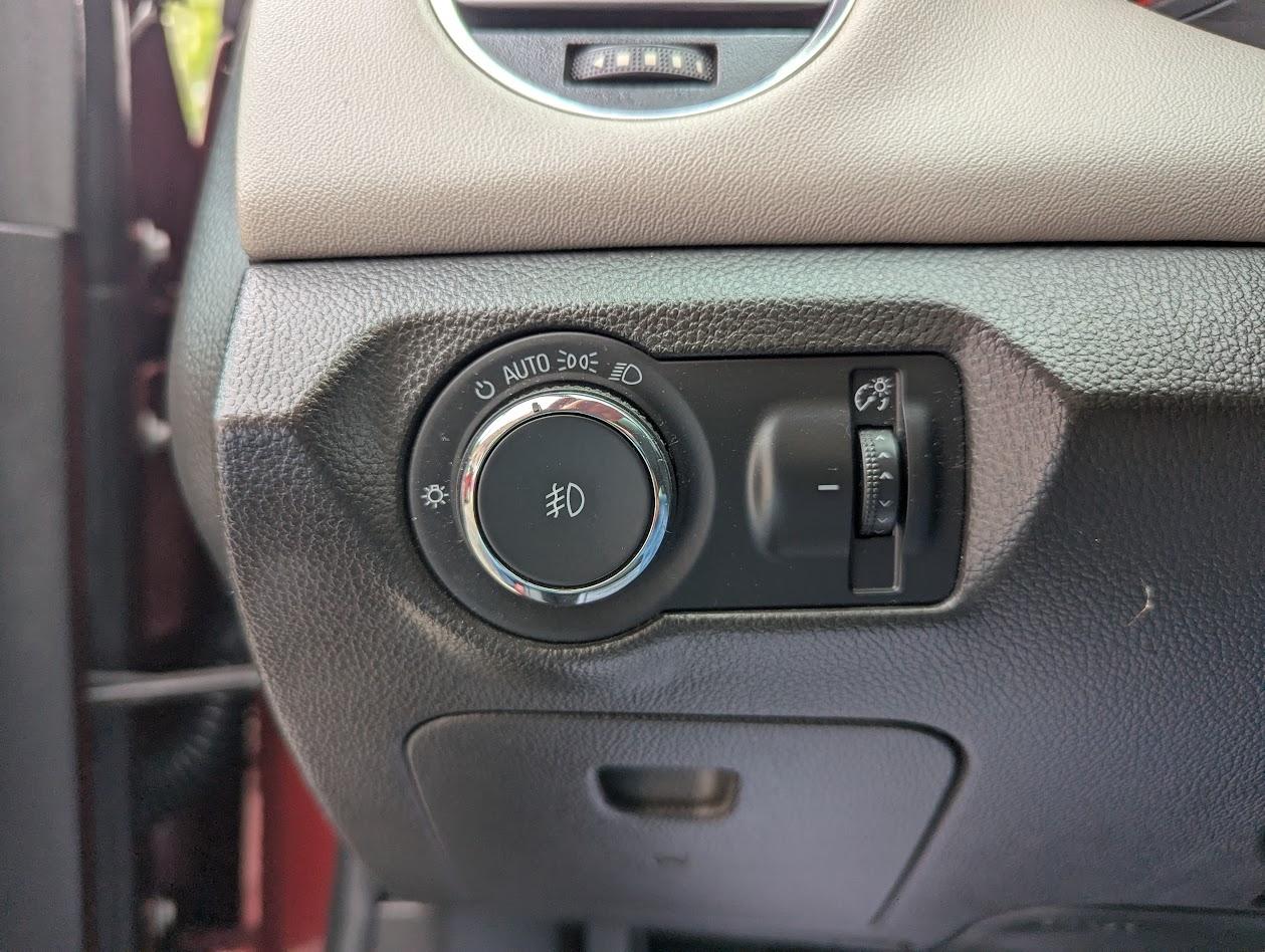 Chevrolet Cruze 1LT Manual 2015