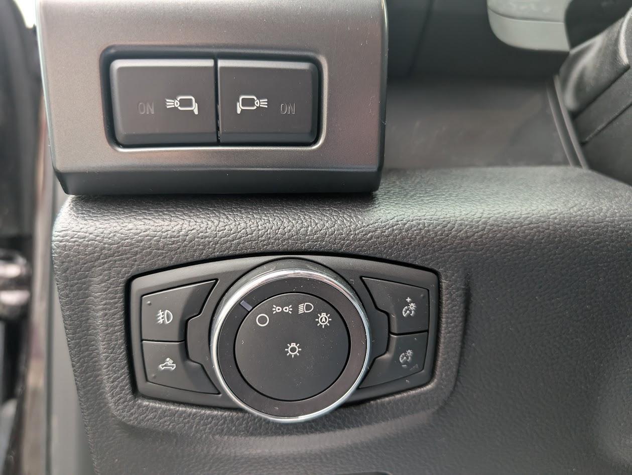 Ford F-150 XLT SuperCrew 5.5-ft. Bed 4WD 2018
