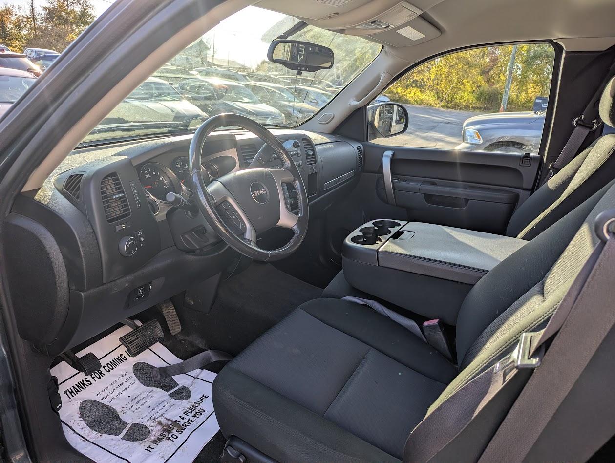 GMC Sierra 2500HD SLE Ext. Cab 4WD 2012