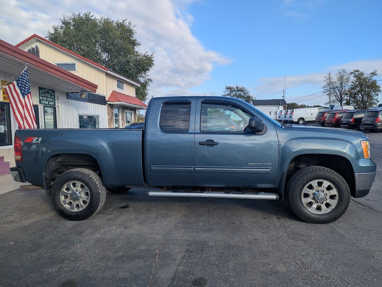 GMC Sierra 2500HD SLE Ext. Cab 4WD 2012