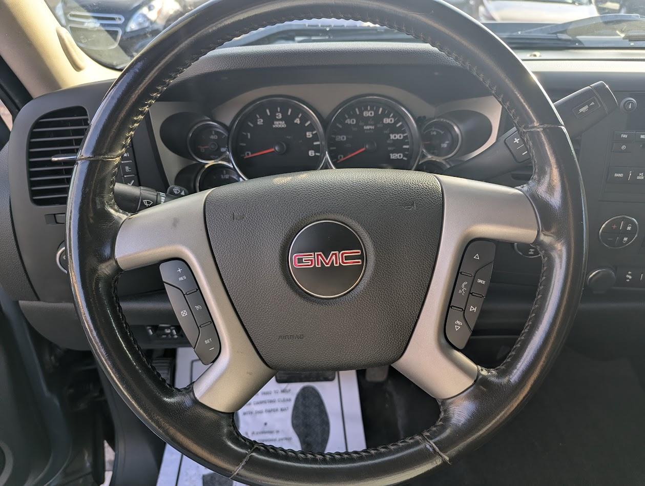 GMC Sierra 2500HD SLE Ext. Cab 4WD 2012
