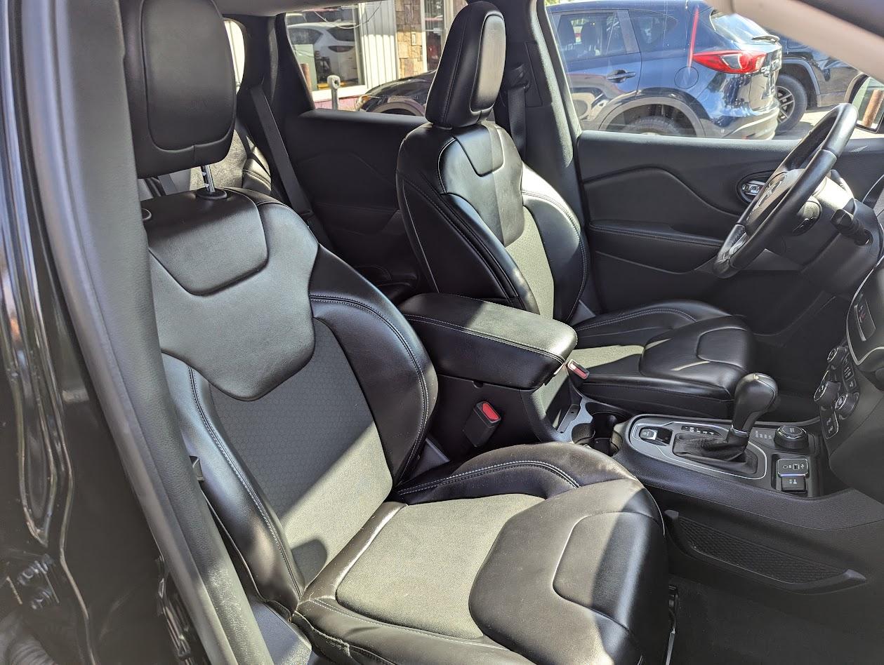 Jeep Cherokee Latitude Plus 4WD 2019