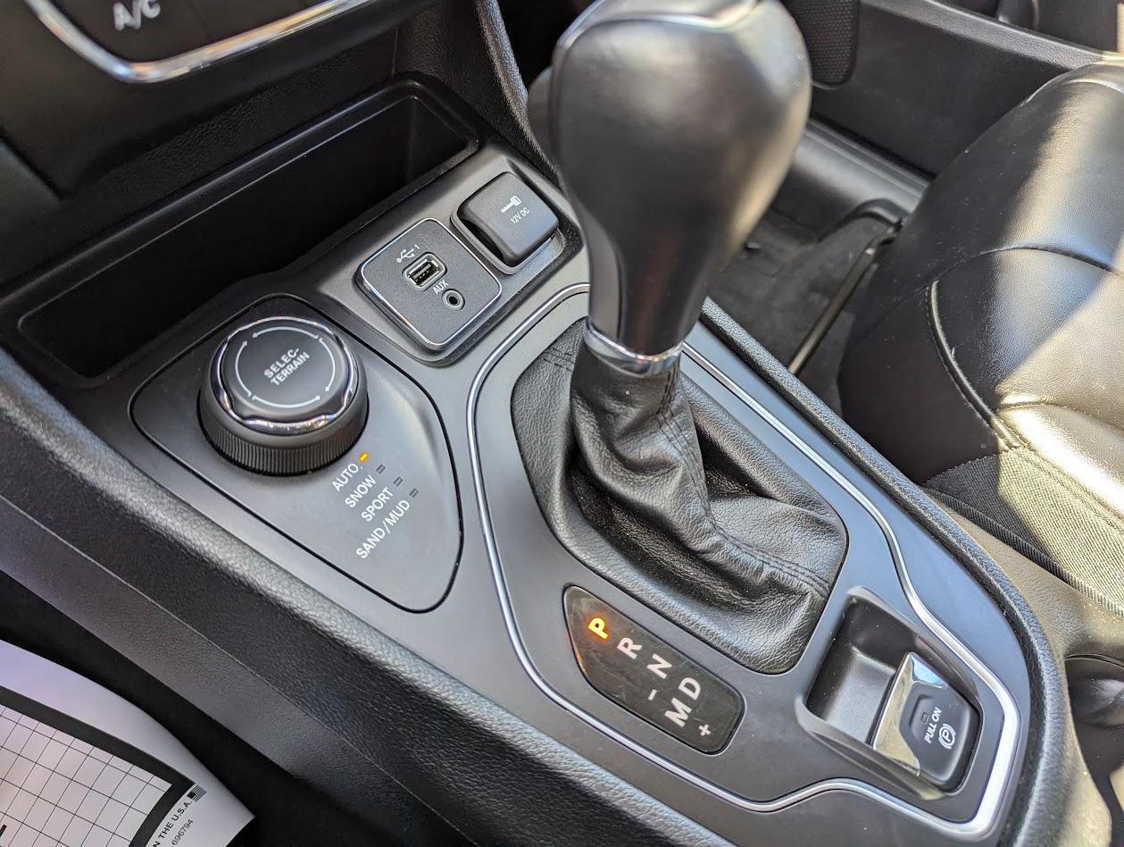 Jeep Cherokee Latitude Plus 4WD 2019